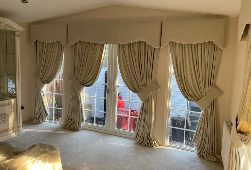 Joy Clarke Soft Furnishings Ltd - Curtain Maker in Heanor 15